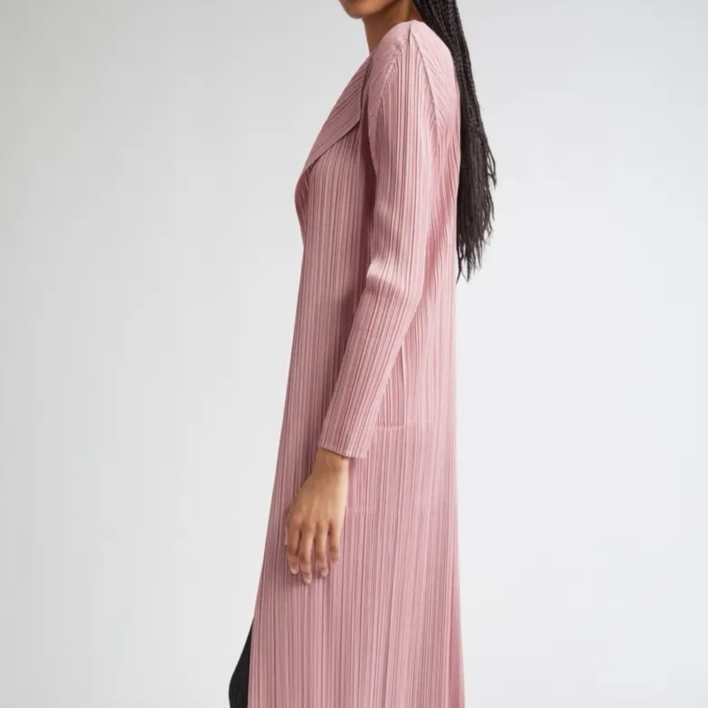 Boohoo Pleated Open-Front Duster Cardigan - Picture 3 of 9